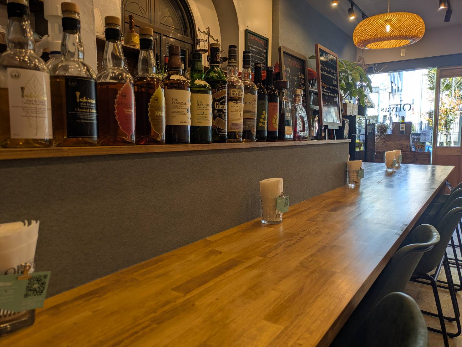 ビストロオリバスのカウンタ－