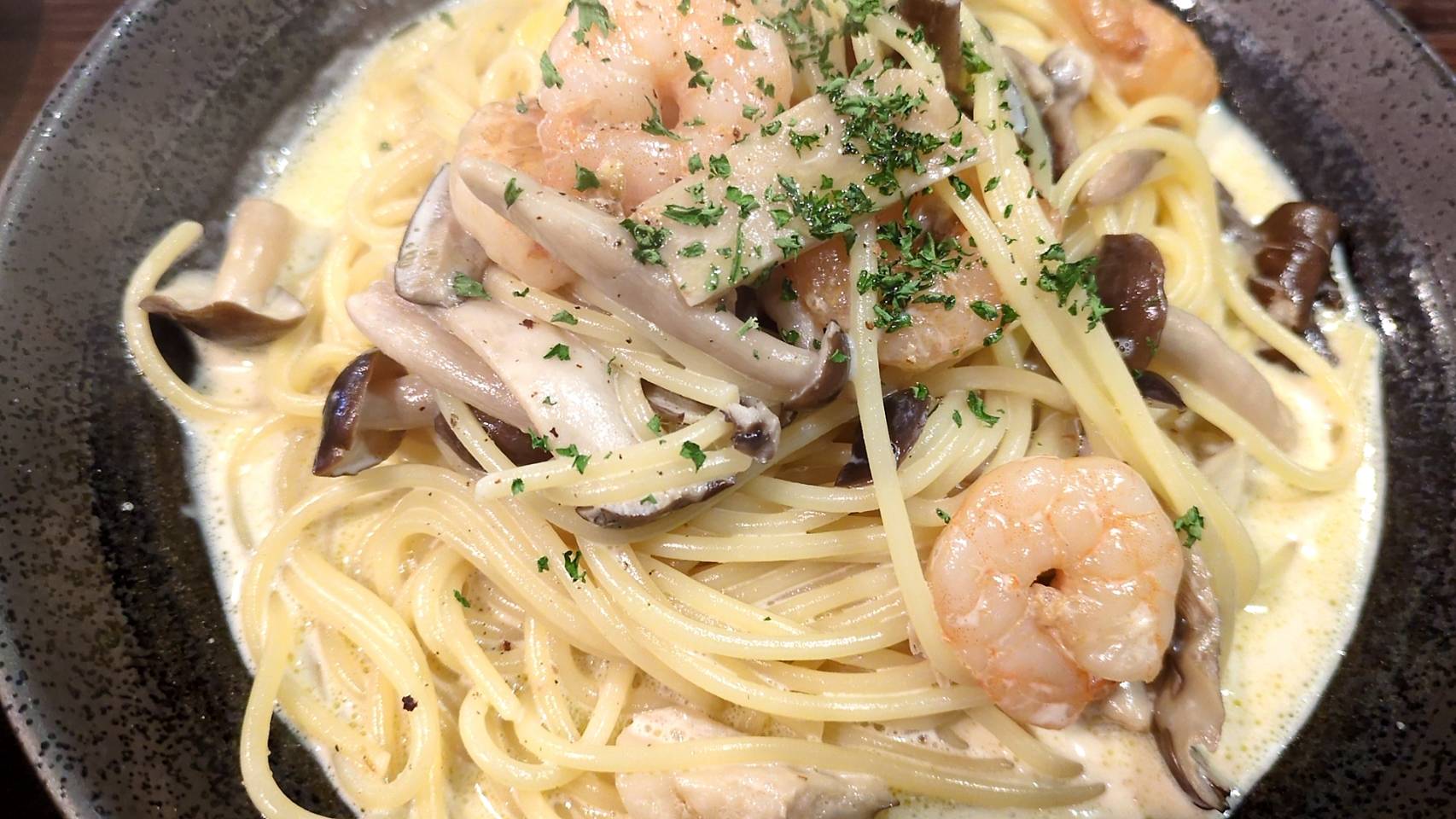 注文したパスタのアップ