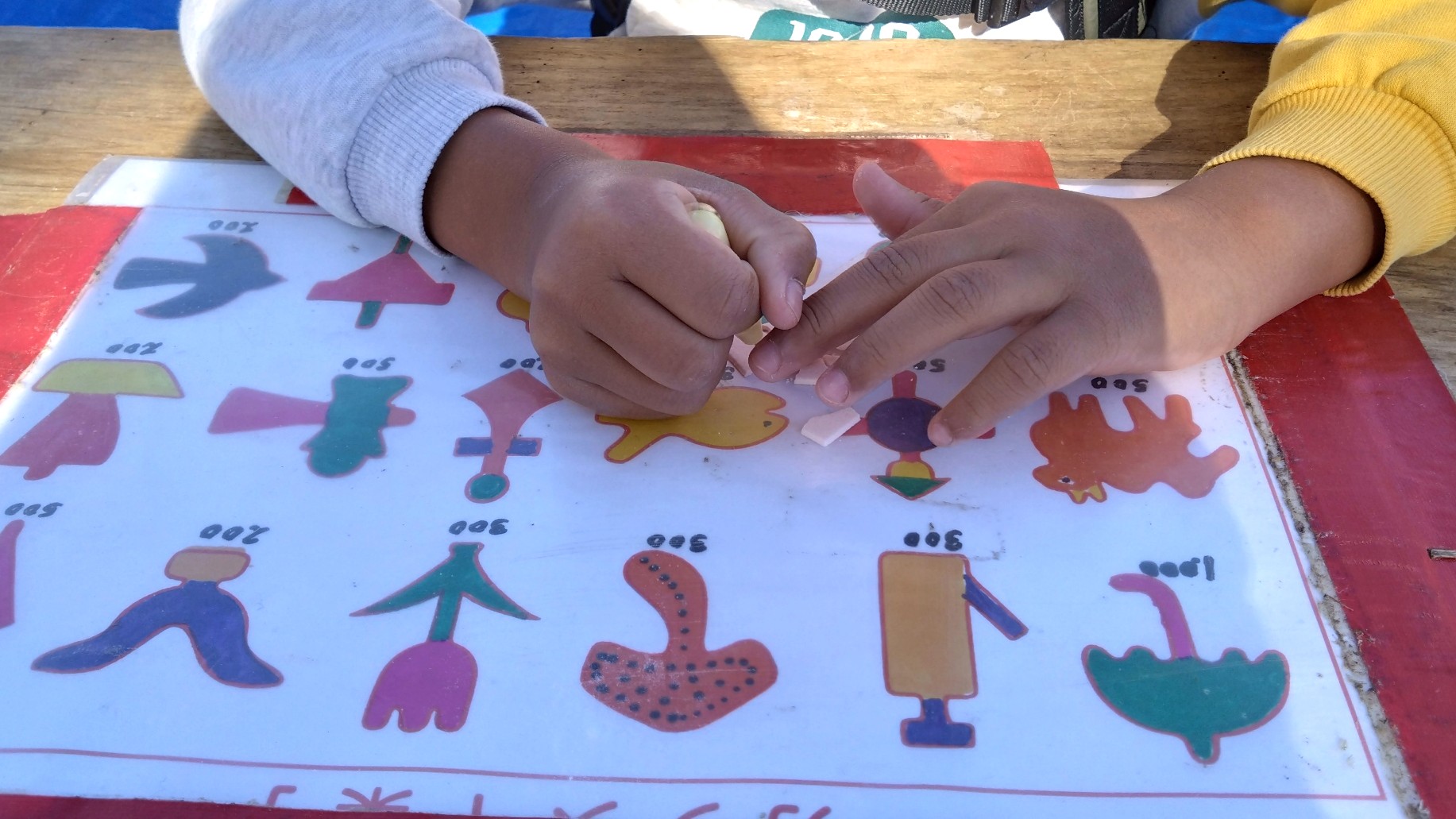 ワークショップで遊んでいる様子