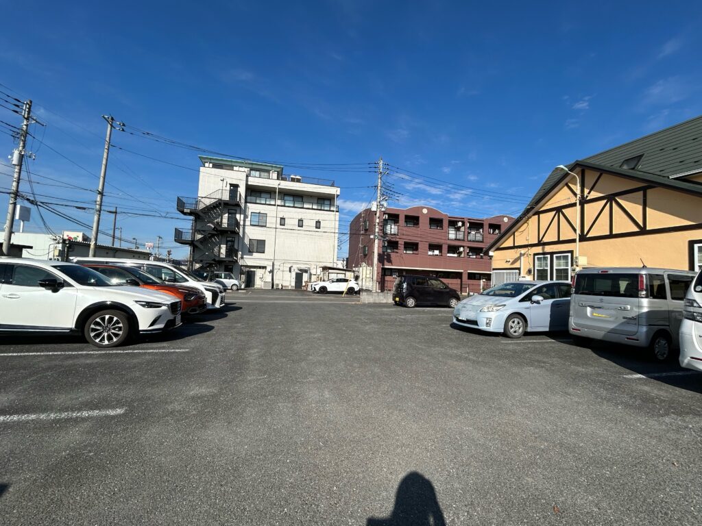 淳之助製麺 坂戸総本店の駐車場