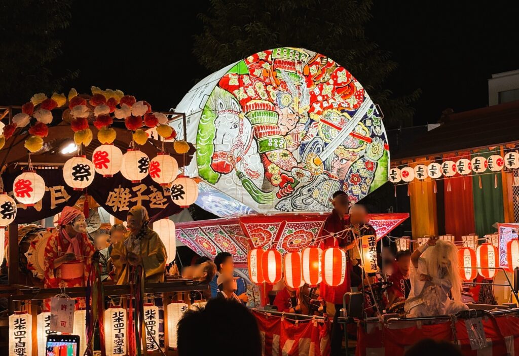 ねぷたまつりの様子