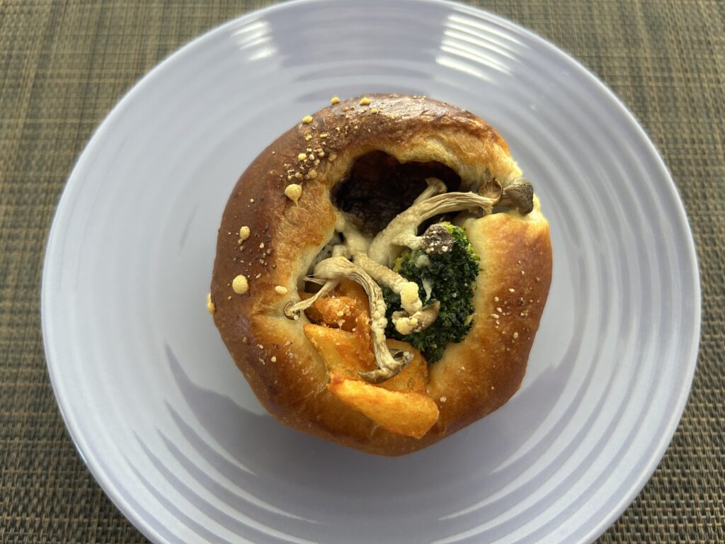 ビーフシチューパン