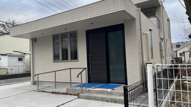 新規オープンする歯医者の外観