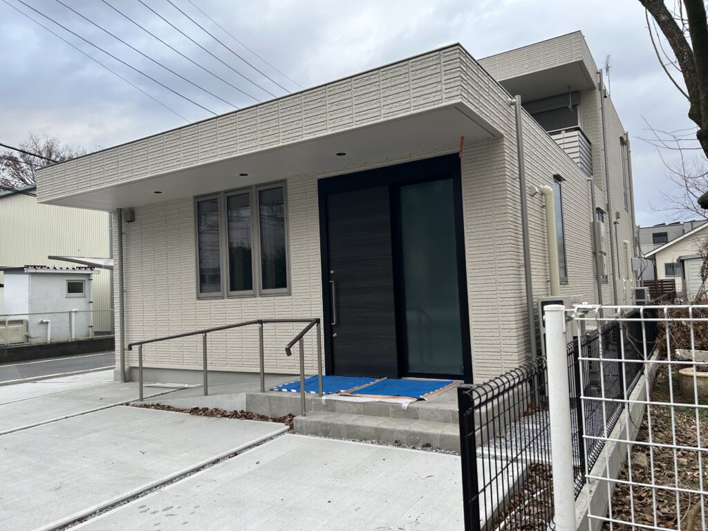 新規オープンする歯医者の外観