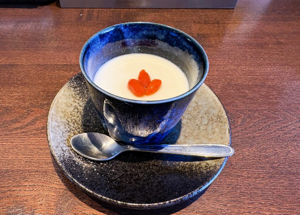 デザートの杏仁豆腐