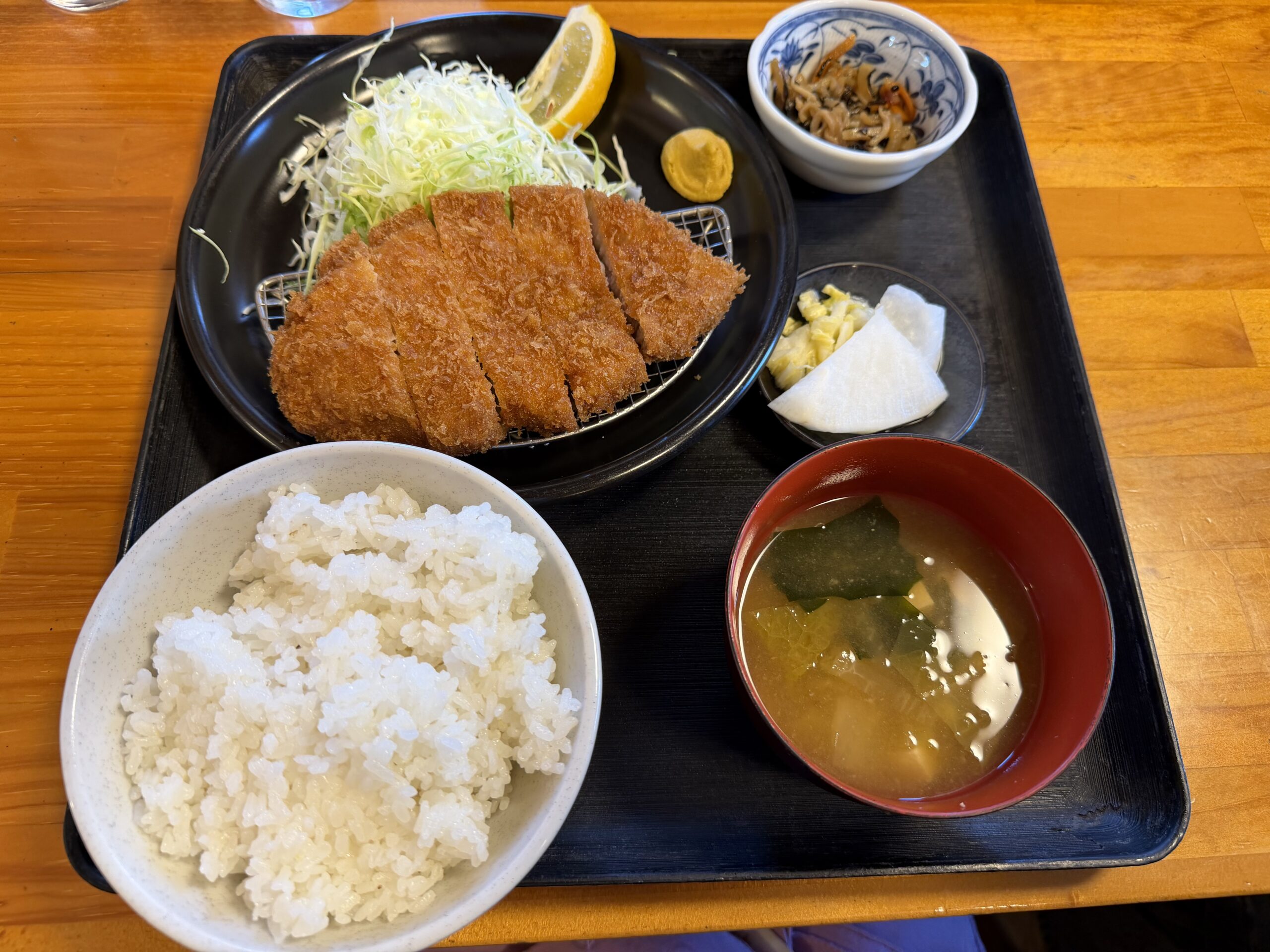 東松山市】コスパ最高＆人気の定食屋さん「しばざき食堂」でランチを