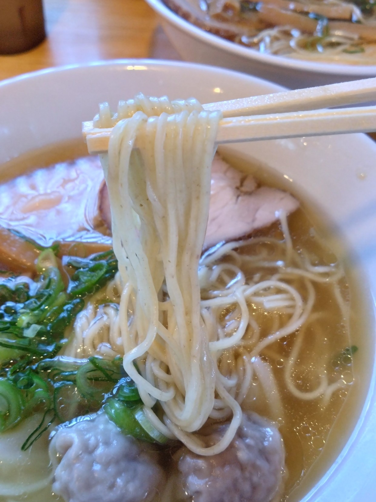 きれいな麺