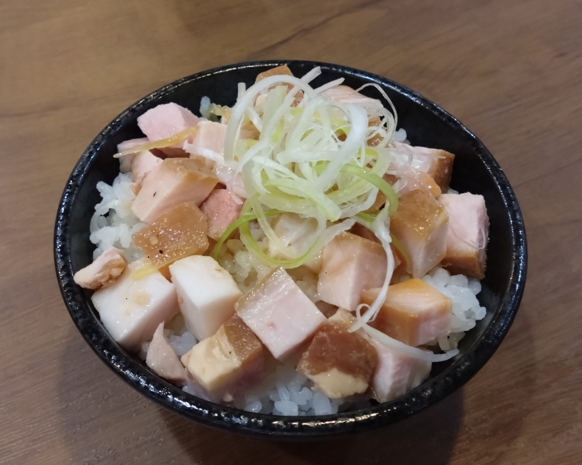 チャーシュー丼