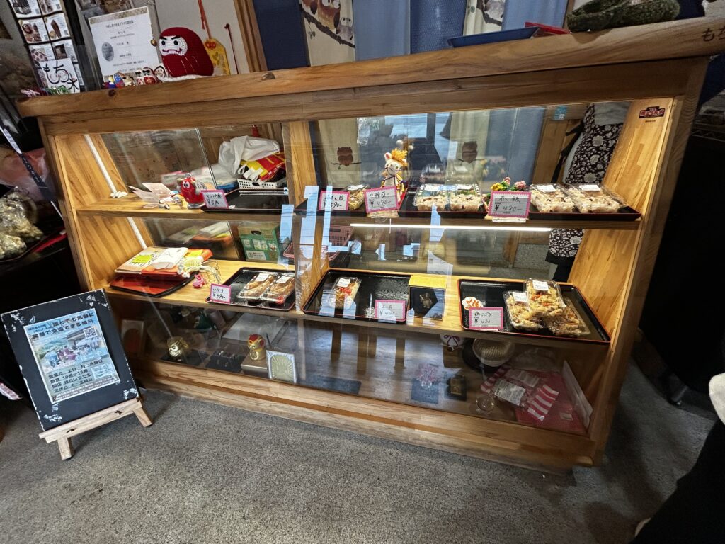 ショーケースの商品