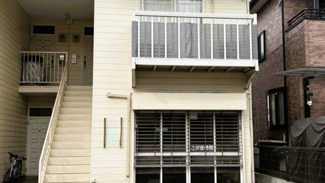 新たにオープンするお店の外観