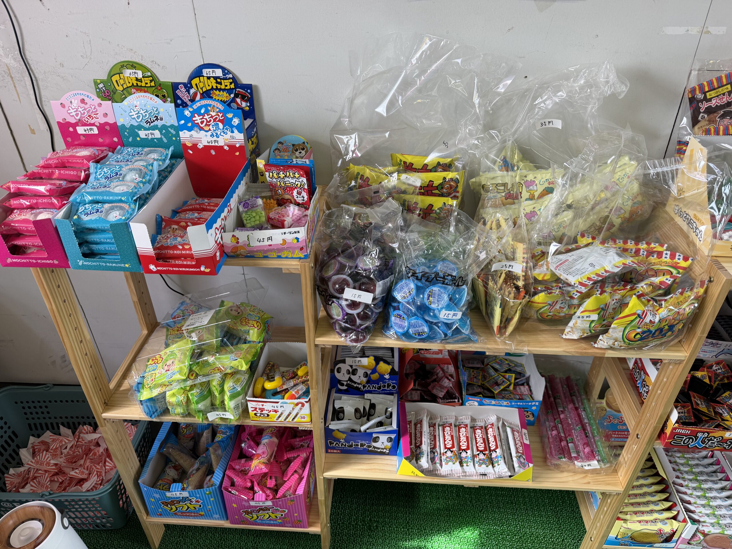 川島町】24時間営業の『駄菓子屋さん』に行ってきました♪夜のドライブ