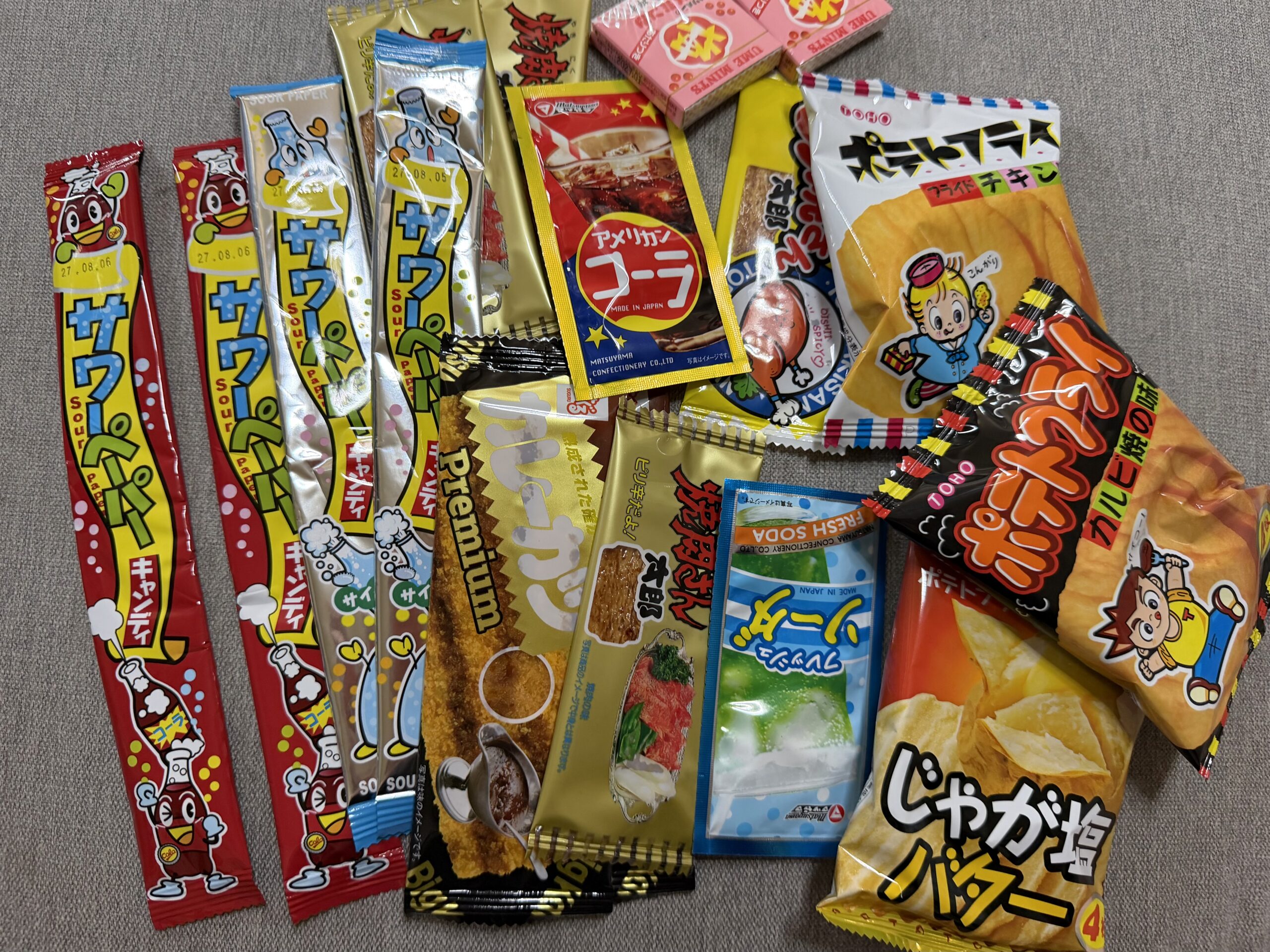 川島町】24時間営業の『駄菓子屋さん』に行ってきました♪夜のドライブ