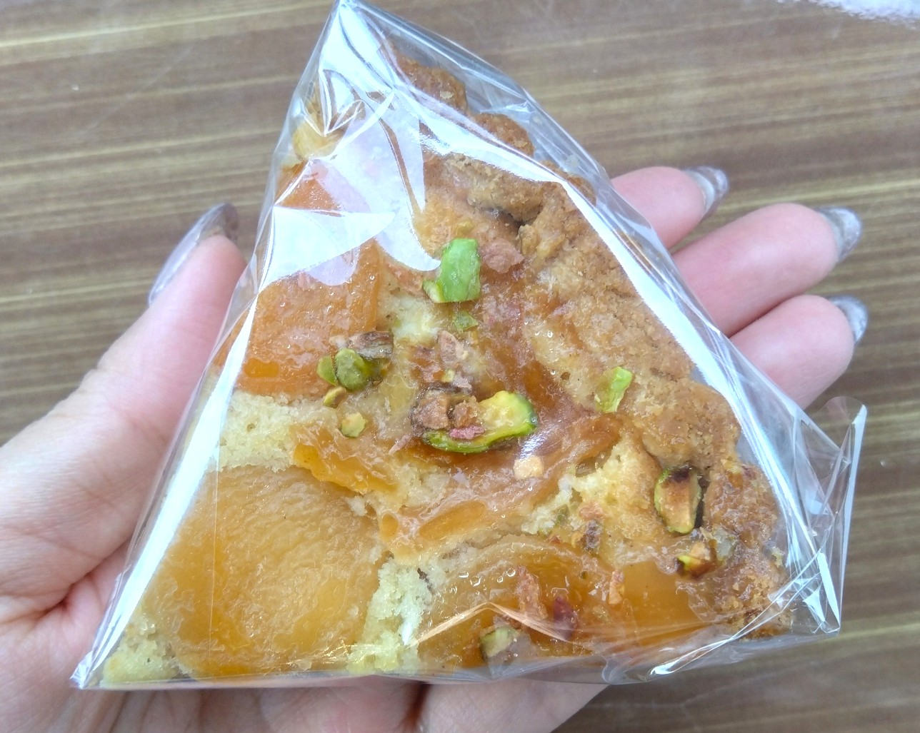 購入したパン
