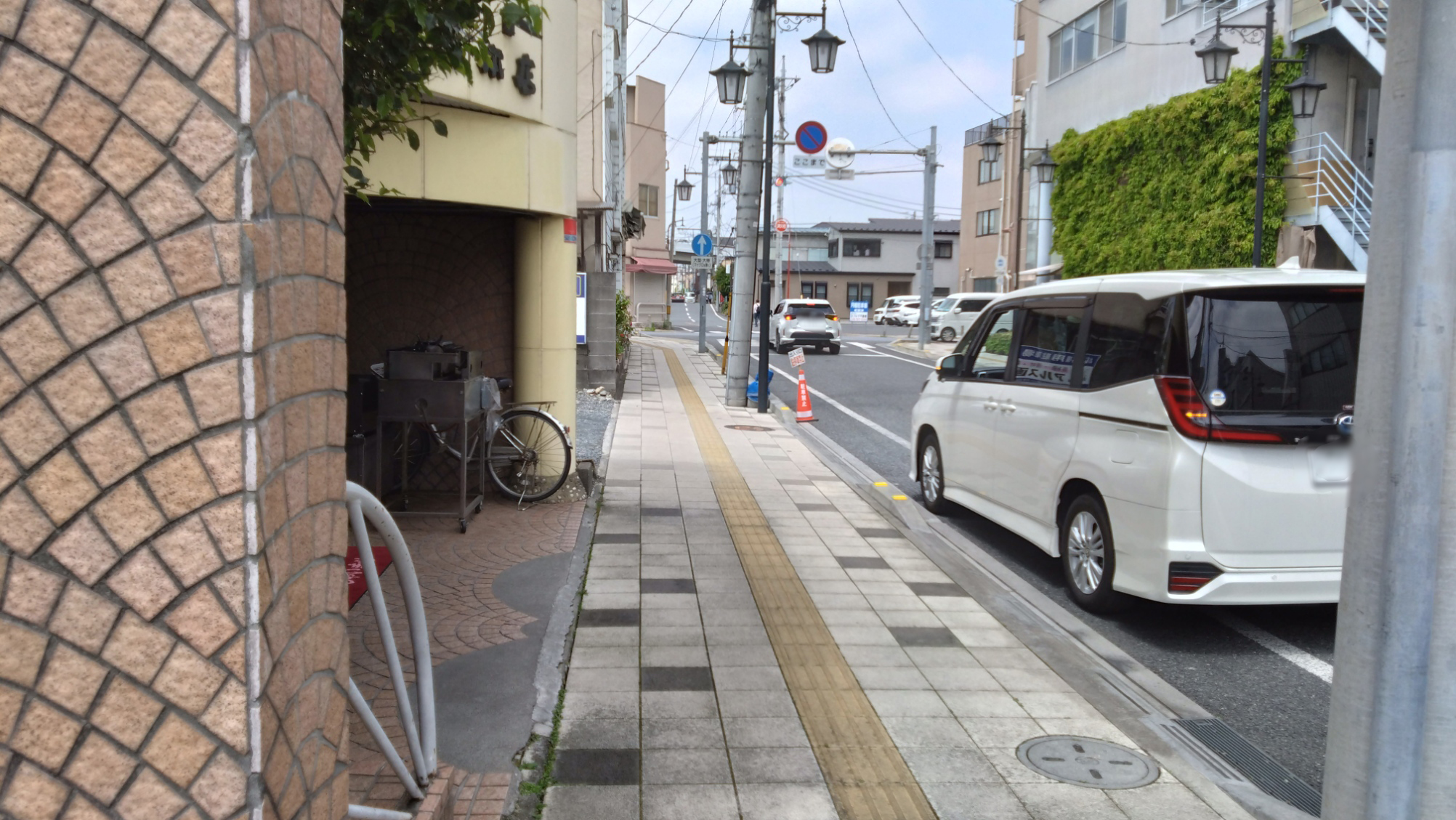 お店の前の様子