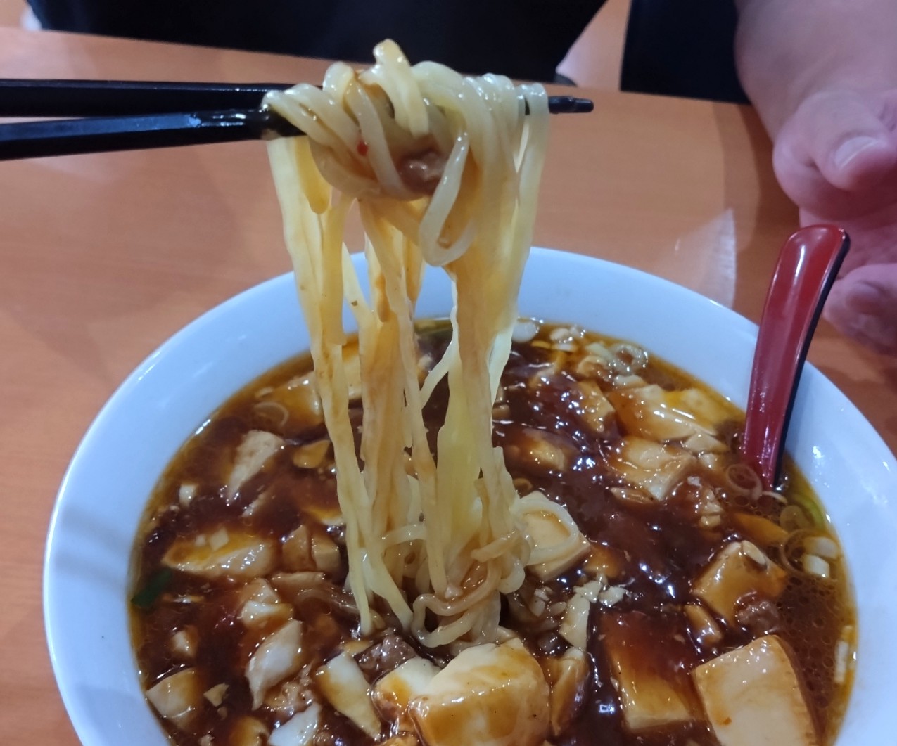 ラーメンの麺