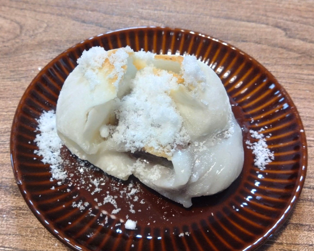 焼いて塩をかけて食べる