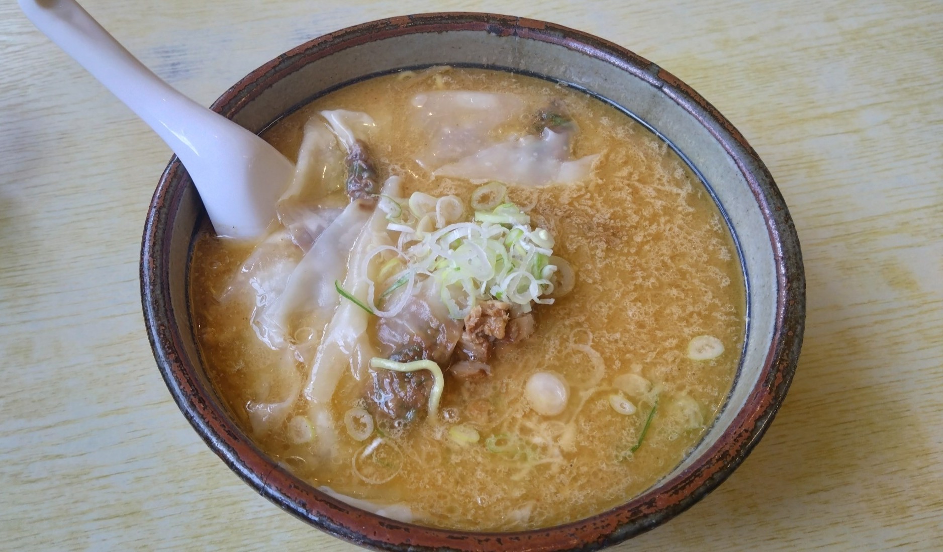 味噌ワンタンめん