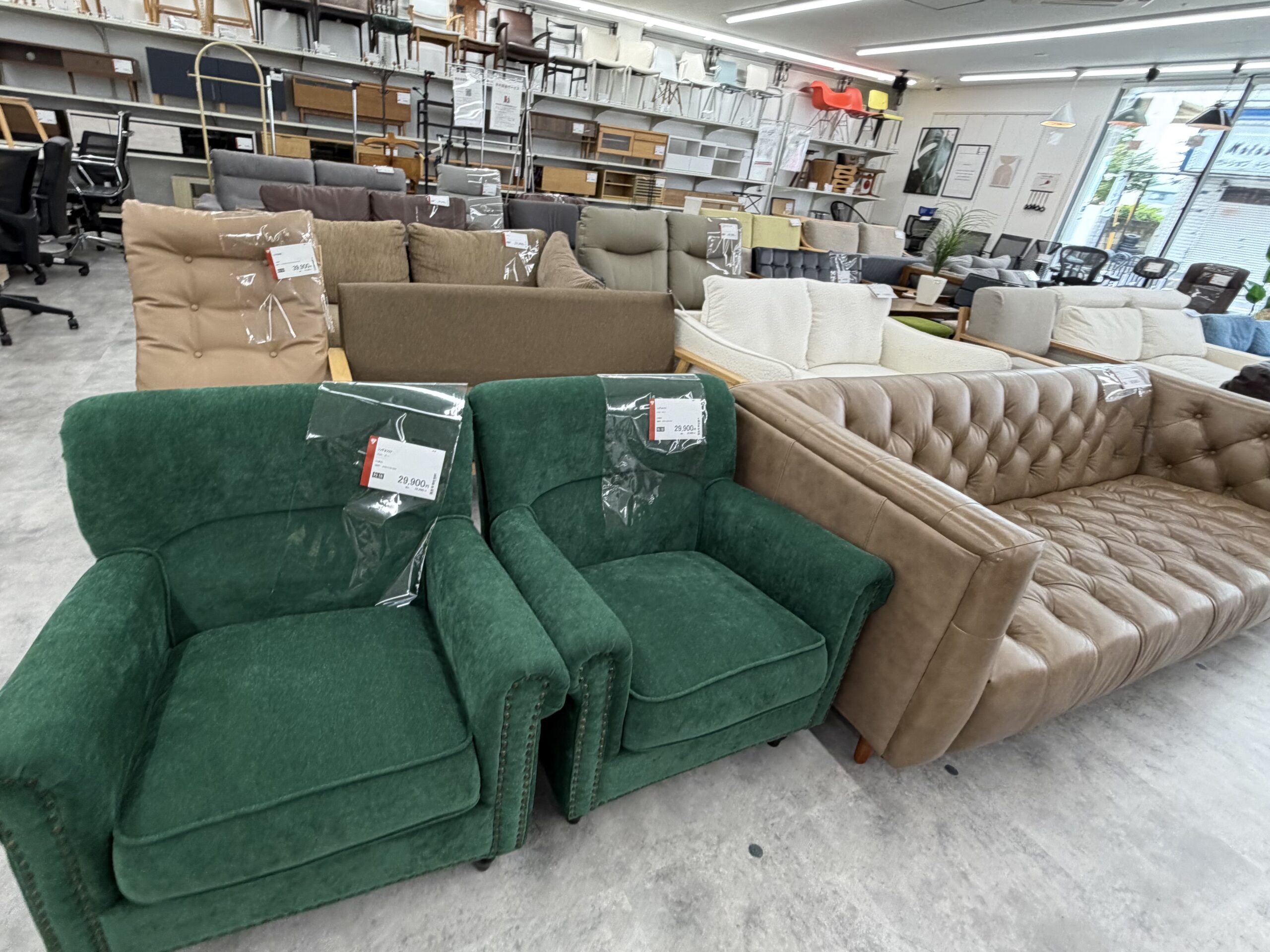 新座市】関東初出店となる家具・家電専門店「セカストインテリア新座