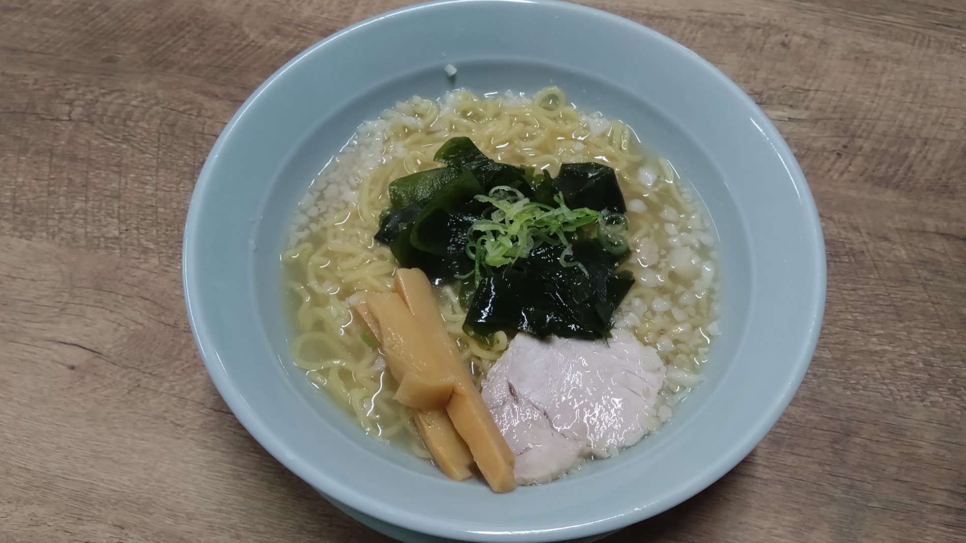 塩ラーメン